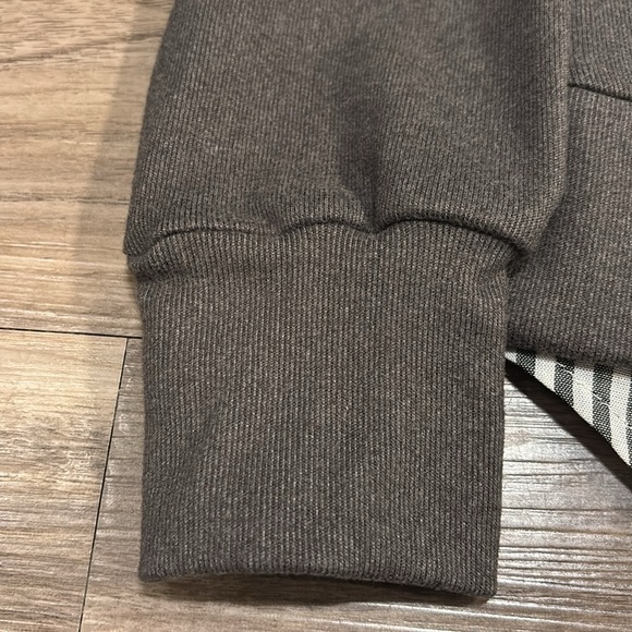 NWOT Fortune + Ivy Top - Picture 5 of 5